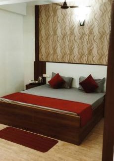 Dharampur Hotel | Hotel Green view with mountain view