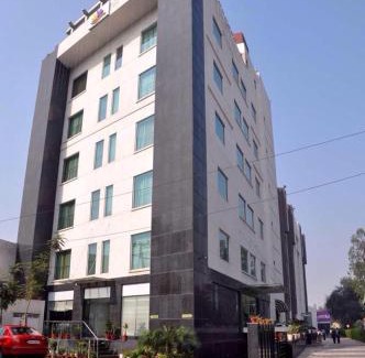 Sector 14 Hotel | Hotel Grenville