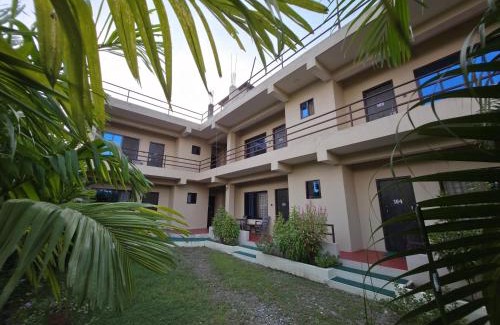 Sauraha Hotel | Hotel Happy Land
