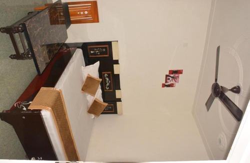 Bharatpur Hotel | Hotel Holiday