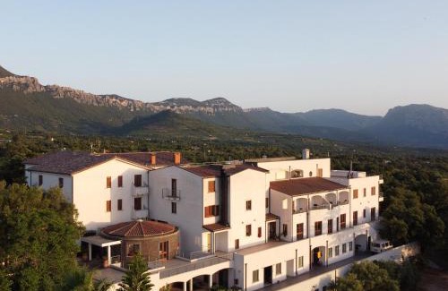 Dorgali Hotel | Hotel Il Querceto