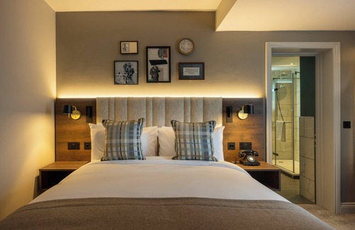 Leeds City Center Hotel | Hotel Indigo Leeds by IHG