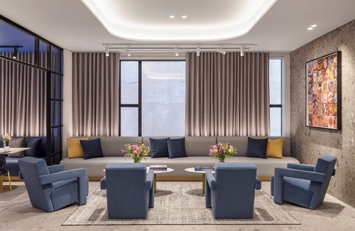 Melbourne Central Business District Hotel | Hotel Indigo Melbourne Little Collins by IHG