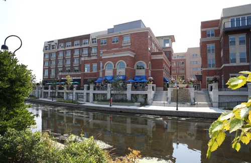 Naperville Hotel | Hotel Indigo Naperville Riverwalk, an Ihg Hotel