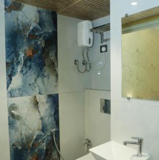 Nilje Gaon Hotel | HOTEL IRIS inn