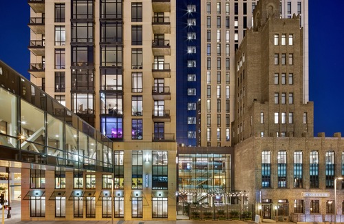 Downtown Minneapolis Hotel | Hotel Ivy, a Luxury Collection Hotel, Minneapolis