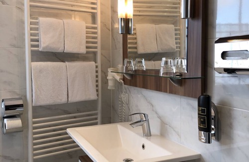 Vienna Hotel | Hotel König