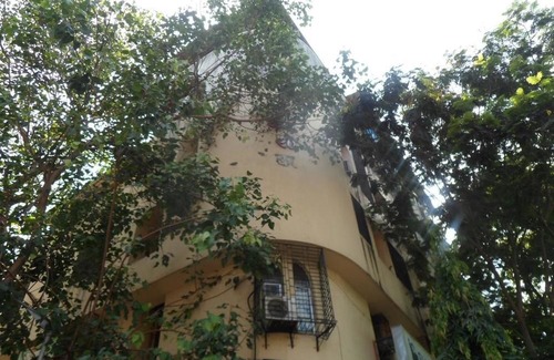 Dadar East Hotel | Hotel Karishma