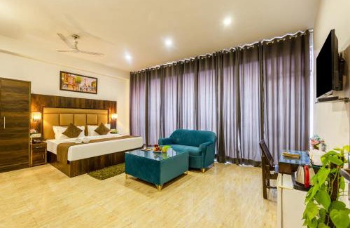 Aerocity Hotel | Hotel Kiara Grand - Near Mahipalpur Main Market