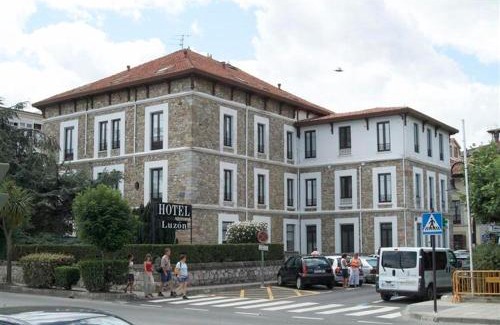 San Vicente de la Barquera Hotel | Hotel Luzon