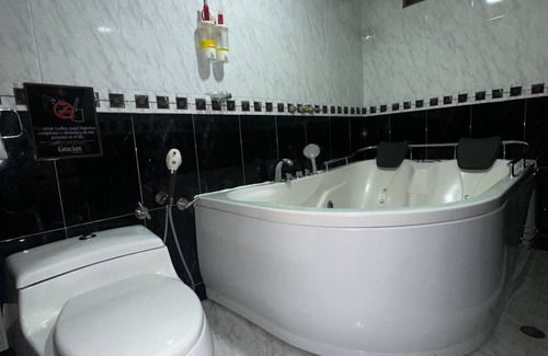 Normandia Hotel | Hotel L & L Mansión