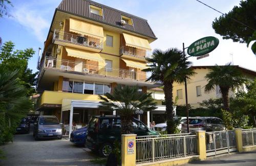 Pinarella Hotel | HOTEL LA PLAYA
