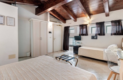 Ostuni Historic Centre Hotel | Hotel La Terra