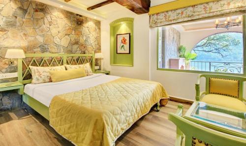 Mallital Hotel | Hotel Lakeside Inn Nainital