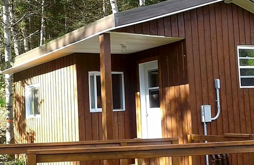 Sainte-Adele Hotel | Hotel le Petit Lac