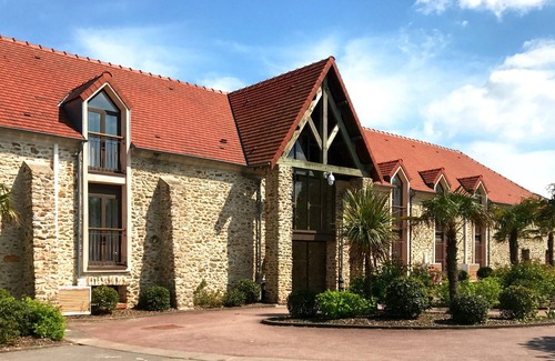 Crecy-la-Chapelle Apartment | Hotel Les Suites - De Crécy