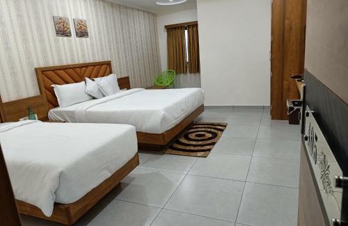 Vallabh Vidhyanagar Hotel | Hotel Lotus