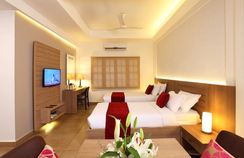 Thrissur Hotel | Hotel Luciyapalace