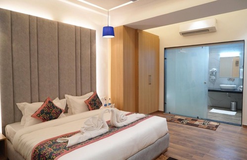 Amritsar Hotel | Hotel Luxurio