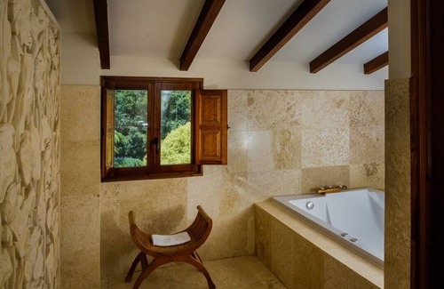 Castellnovo Hotel | Hotel Masía Durbá