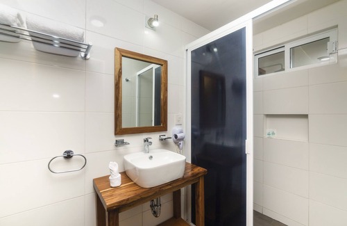 Faros Hotel | Hotel Meson del Barrio