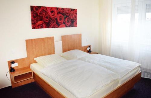 Biebrich Hotel | Hotel Meuser