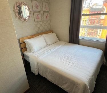 Chinatown Hotel | Hotel Mimosa