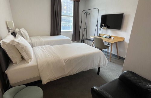 Chinatown Hotel | Hotel Mimosa