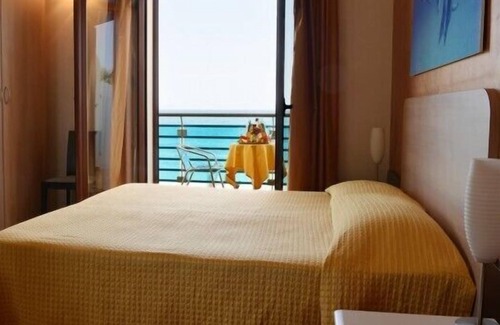 Torre Santa Sabina Hotel | Hotel Mirage