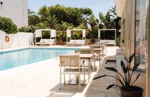 Es Canar Hotel | Hotel Moon Dreams Paraiso - Adults Recommended