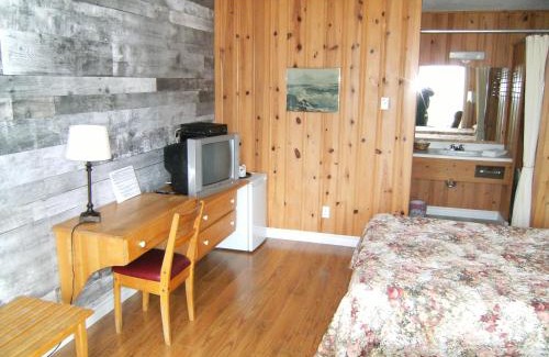Isle aux Coudres Hotel | Hotel-Motel Les Voitures d'Eau