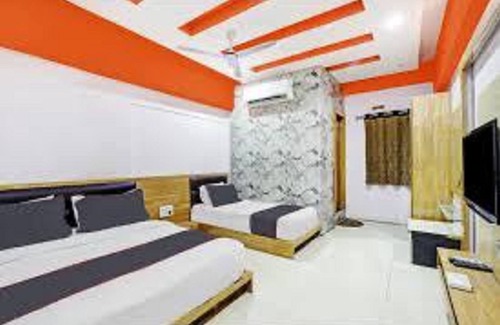 Chandkheda Hotel | Hotel Motera Inn