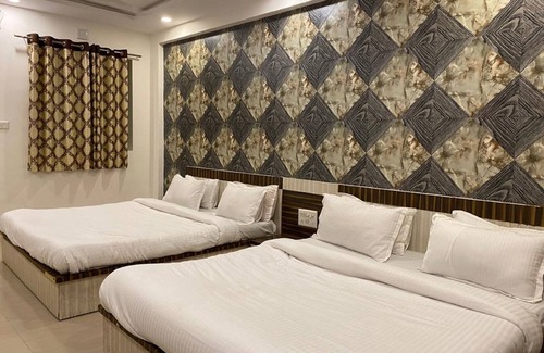 Chandkheda Hotel | Hotel Motera Inn