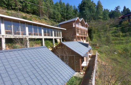 Kumharsain Resort | Hotel Mountaineers Saga