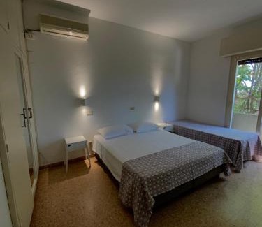 Marina di Pietrasanta Hotel | Hotel Naviglio