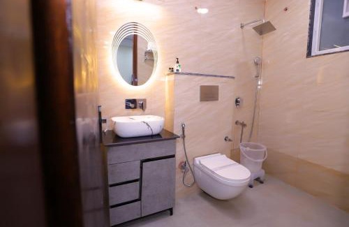 Greater Noida Hotel | Hotel Nirvana Inn and Banquet-Near Expo Mart Greater Noida