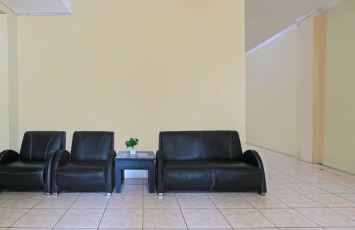 Semarang Hotel | Hotel O Atlanta Guesthouse