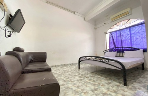 Tanjung Uncang Hotel | Hotel O California