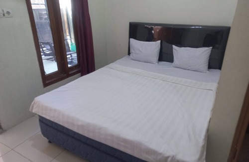 Purwokerto Hotel | Hotel O Chimi Rumah Kost