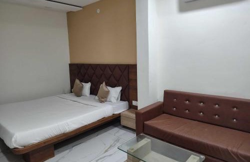 Rau Hotel | Hotel O Eternity Stays