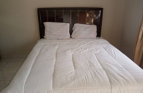 Pekanbaru Hotel | Hotel O Fathir Homestay SyariahNearRM Raso Situjuah