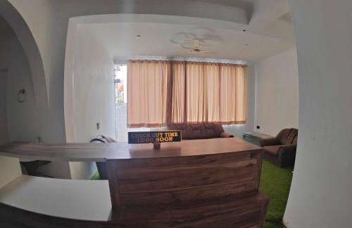 Udhampur Hotel | Hotel O Gilkar mansion