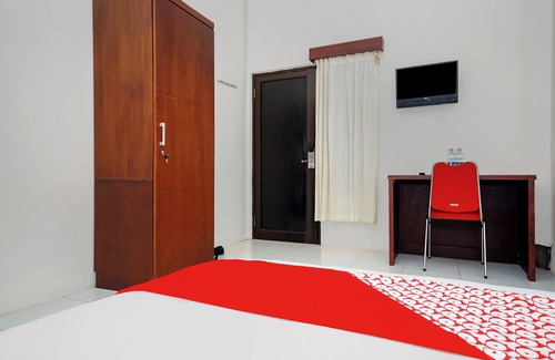 Palembang Hotel | Hotel O Ilir Barar I Near Rumah Sakit Islam Siti Khadijah Formerly Maleo Hotel