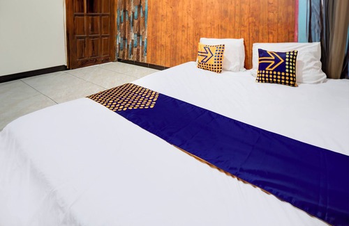 Gresik Hotel | Hotel O Karman's Sari 1 Homestay Syariah