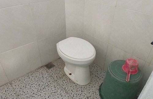 Gresik Hotel | Hotel O Karman's Sari Homestay Syariah