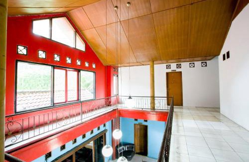 Paseh Hotel | Hotel O Karya Nunggal Asri