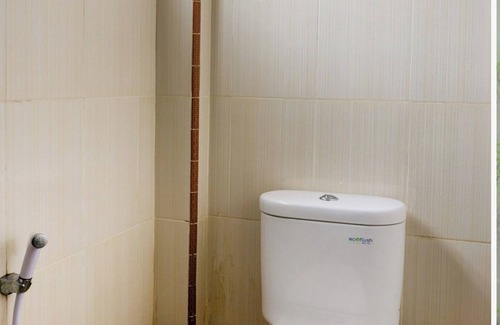 Demak Hotel | Hotel O Mandiri Guest House Syariah