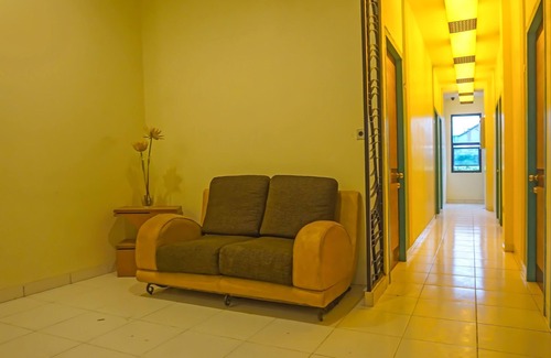 Cikokol Hotel | Hotel O Orienchi 3