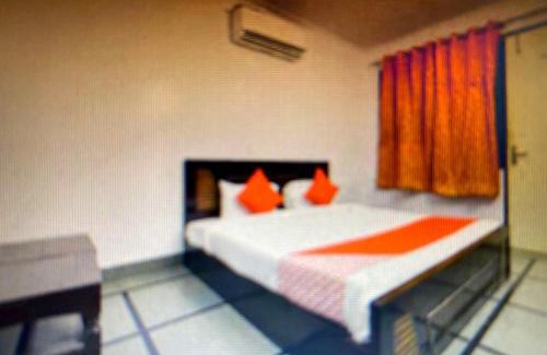 Allahabad Hotel | Hotel O Prayag Villa