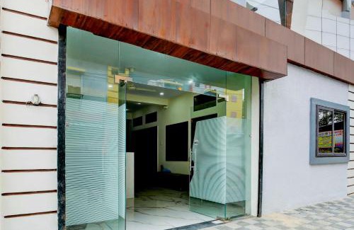 Rau Hotel | Hotel O Rajendra Nagar Bus Terminal